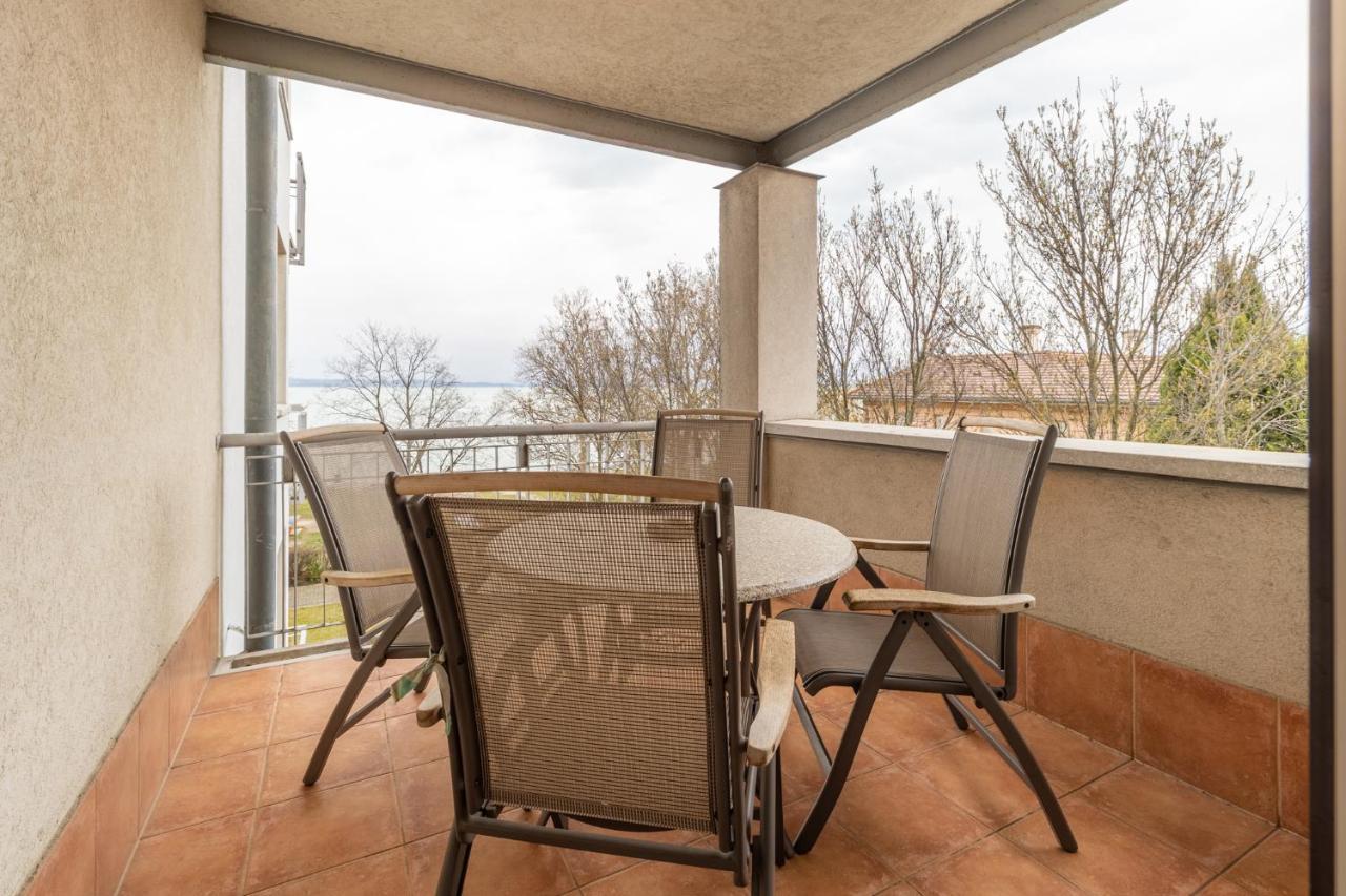 Egyuett A Csalad II Apartman By Bltn Siófok Extérieur photo