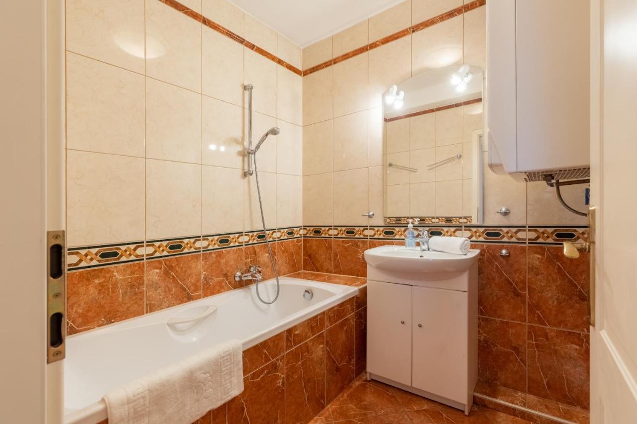 Egyuett A Csalad II Apartman By Bltn Siófok Extérieur photo
