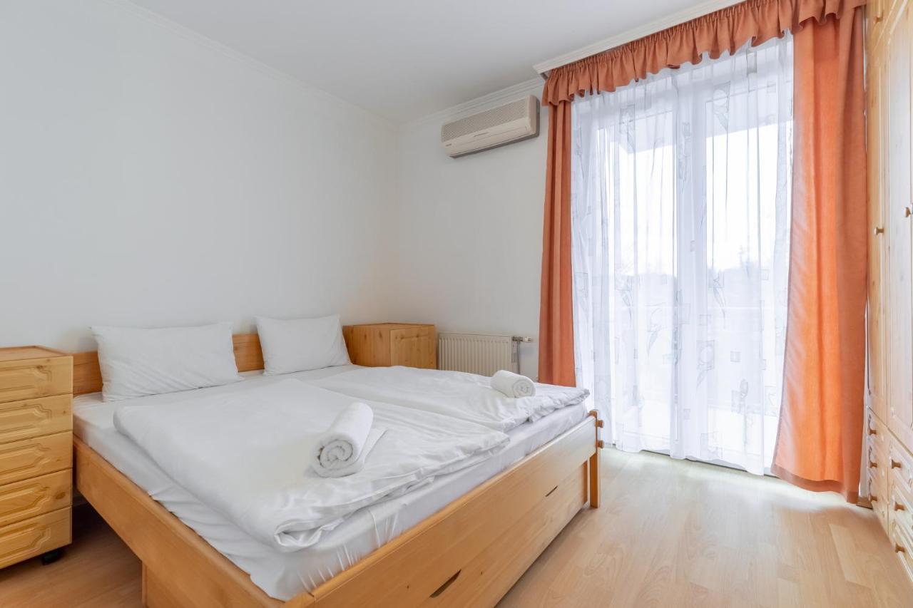 Egyuett A Csalad II Apartman By Bltn Siófok Extérieur photo